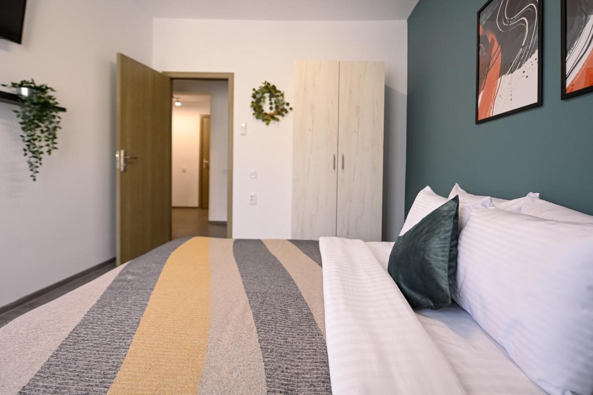 Appartamento Old Town Charm - Modern & Comfortable In The Heart Of The *