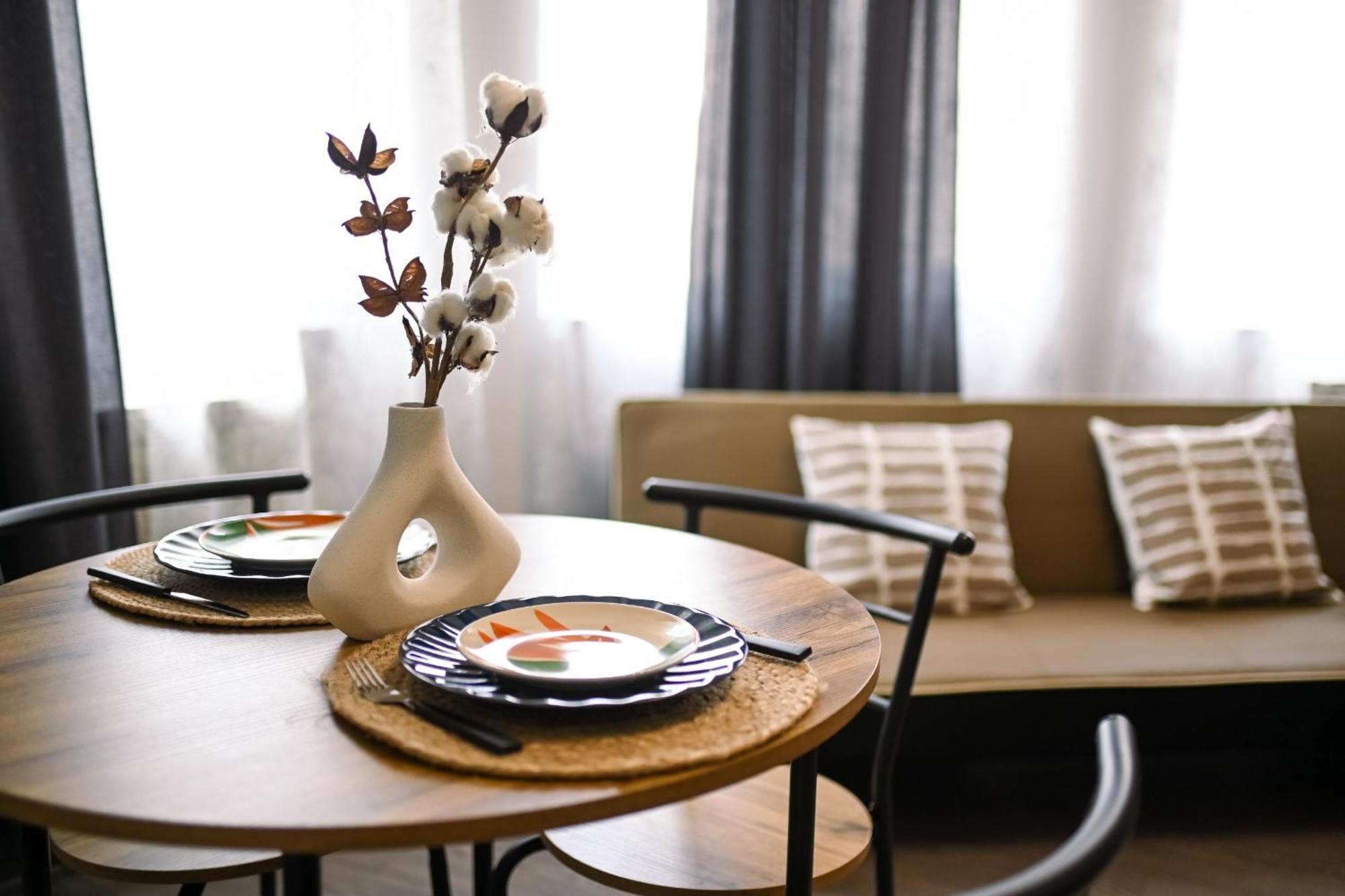 Old Town Charm - Modern & Comfortable In The Heart Of The Bucarest